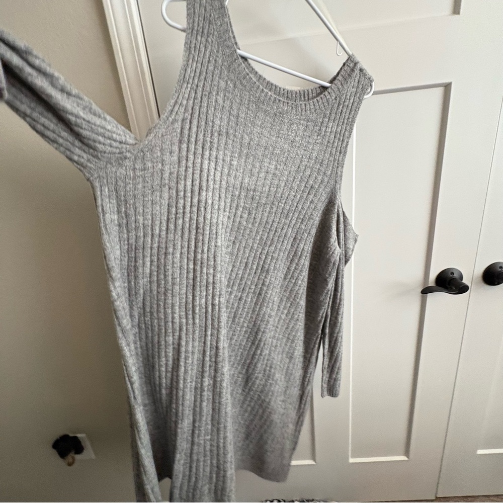 Maurices, 2X, plus, cold shoulder, sweater dress/tunic. NWT. Fall, school,